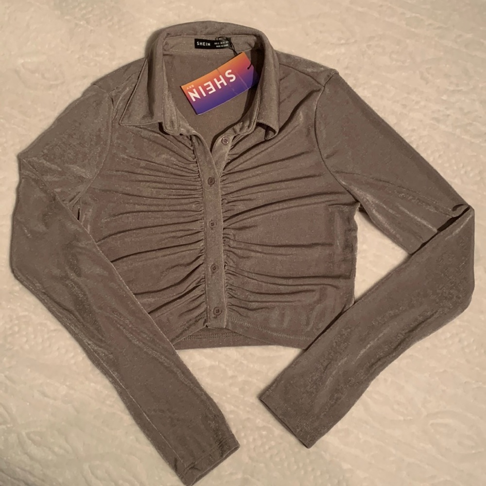 SHEIN sz SM, Button down long sleeved top NWTs